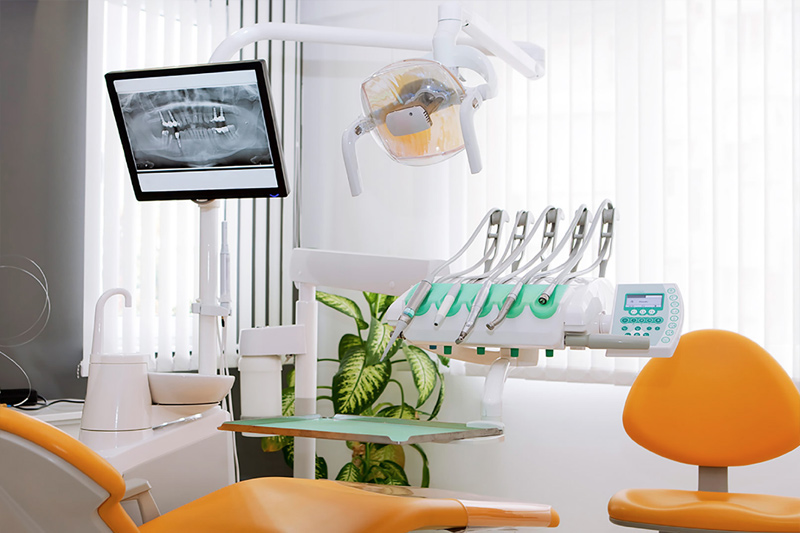 Dentist in Moraga